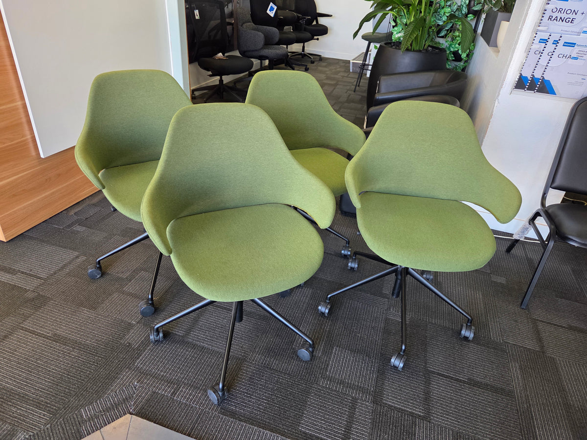 Ex-Display Konfurb Orbit Chairs