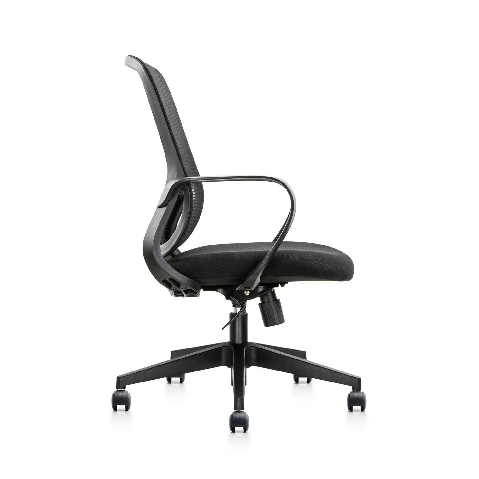 Loop Mesh Executive Chair