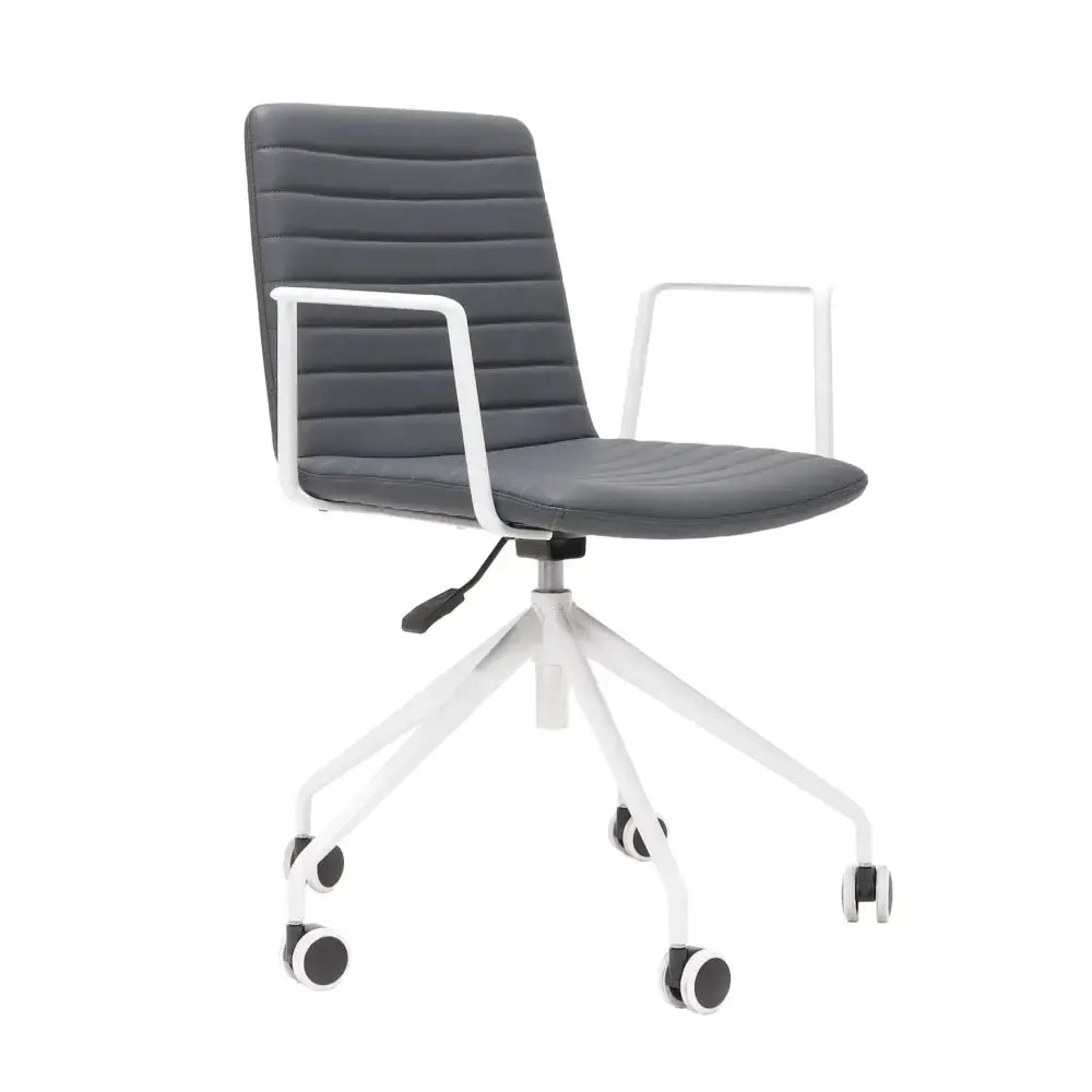 Hollywood Boardroom Chair