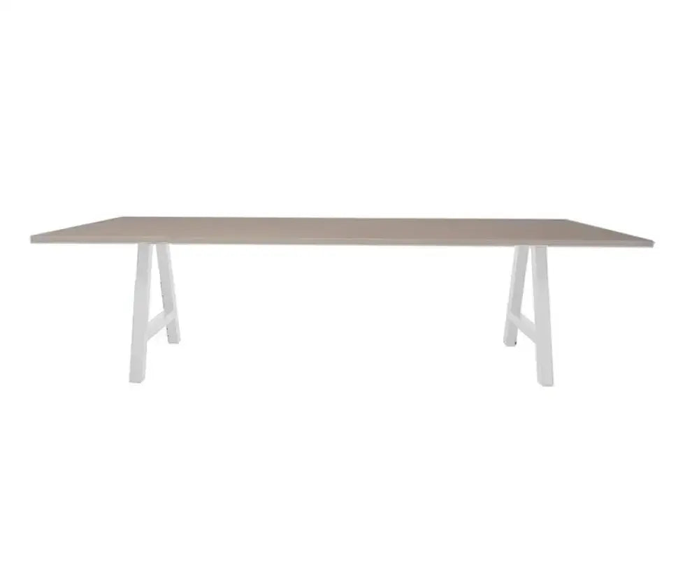 Pitch Meeting Table