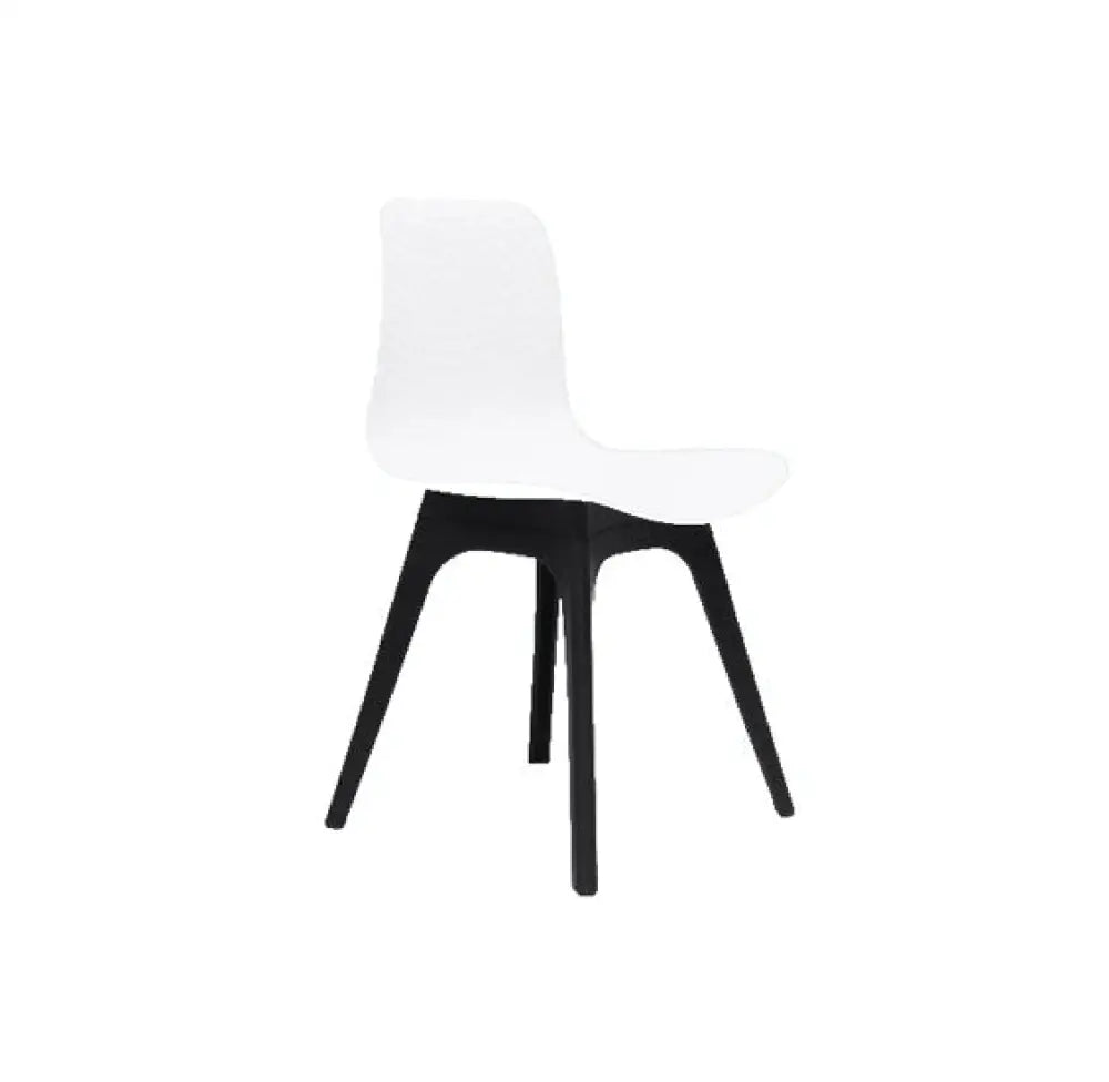 Vesta Breakout Chair