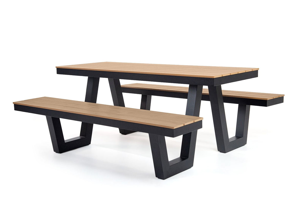 Ridge Outdoor Picnic Table 